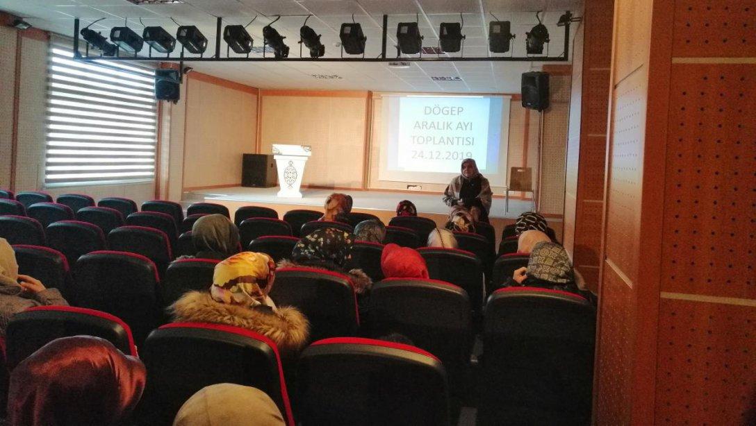 2019 Aralık Ayı DÖGEP Toplantısı Aziziye Ilıca Anadolu İmam Hatip Lisesi Konferans Salonunda Gerçekleştirildi.