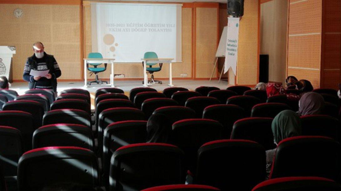 2020 Ekim Ayı DÖGEP Toplantısı Aziziye Ilıca Anadolu İmam Hatip Lisesi konferans salonunda gerçekleştirildi.